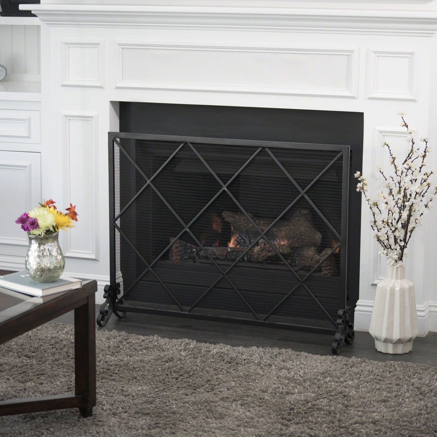 Minimalist Single Panel Iron Fireplace Screen With Diamond Design - Black