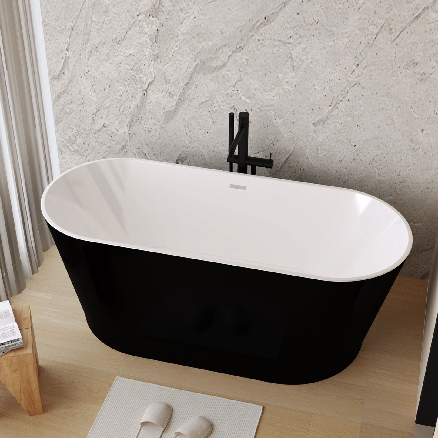 Glossy Freestanding Bathtub With Toe Tap Drain