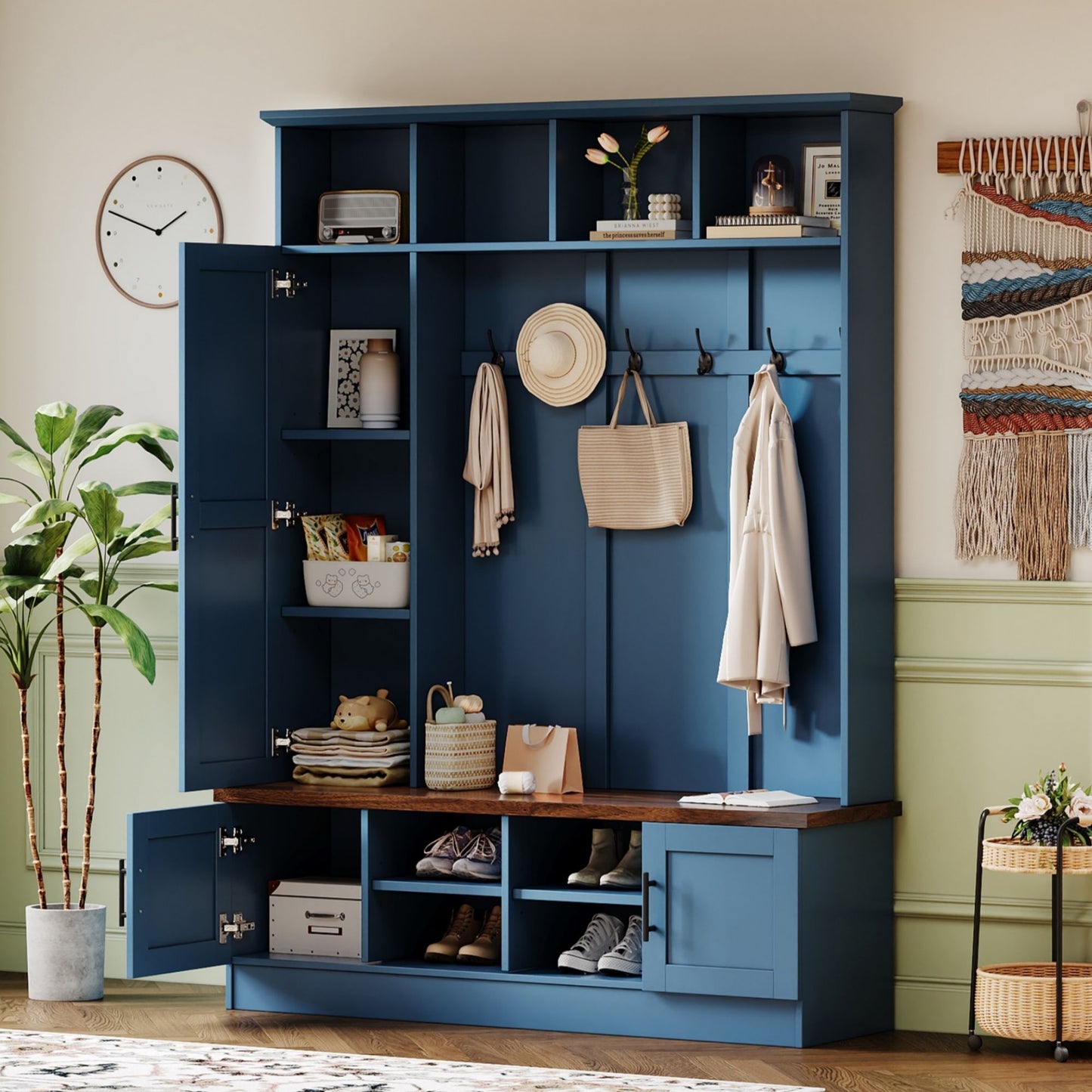 Elegant Hall Tree With Hooks & Handles