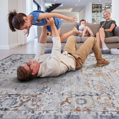 Payas - 6' X 9' Traditional Area Rug - Ivory / Gray