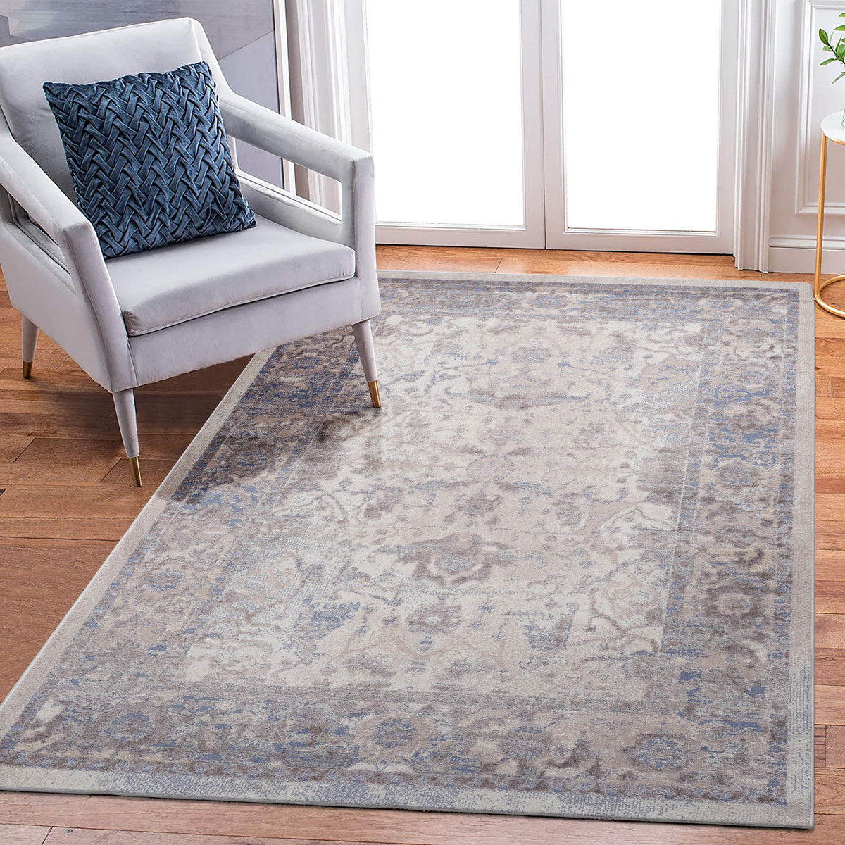 Payas - Trendy Traditional Area Rug