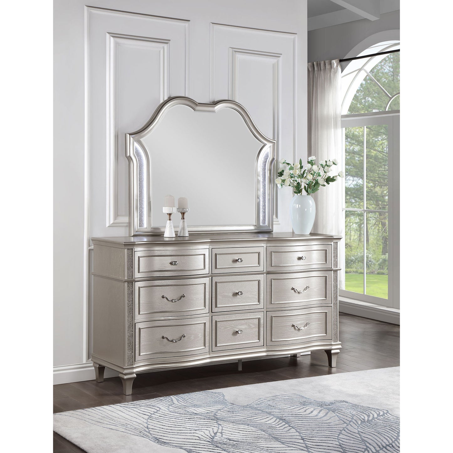Colwood - 9 Drawer Dresser With Mirror - Silver