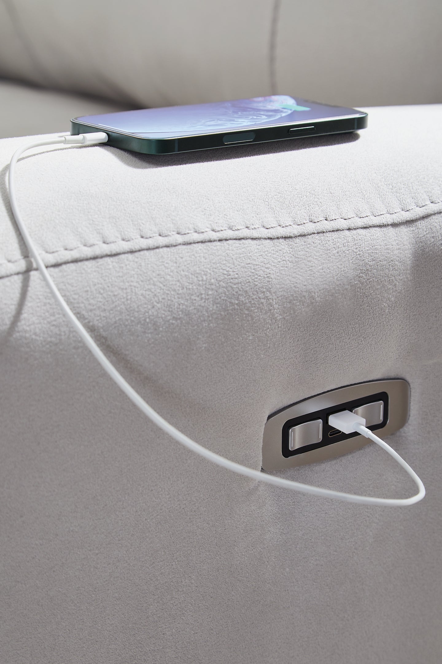 Social Pointe 3-Piece Power Reclining Sectional