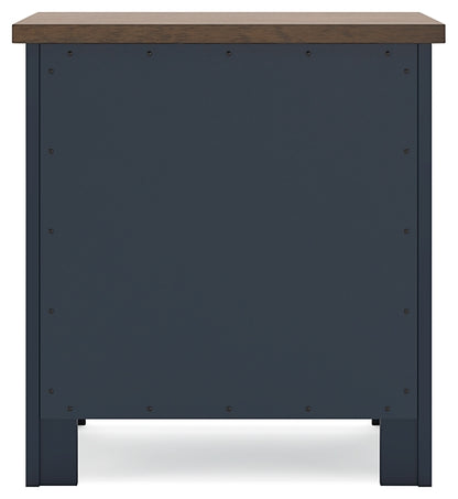 Landocken Twin Panel Headboard with Mirrored Dresser, Chest and Nightstand