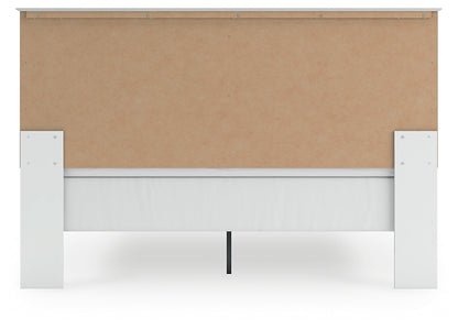 Bostwick Shoals King Panel Bed with Mirrored Dresser