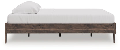 Ashley Express - Calverson King Platform Bed