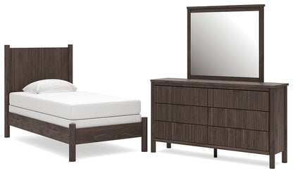 Pamytta Twin Panel Bed, Dresser and Mirror