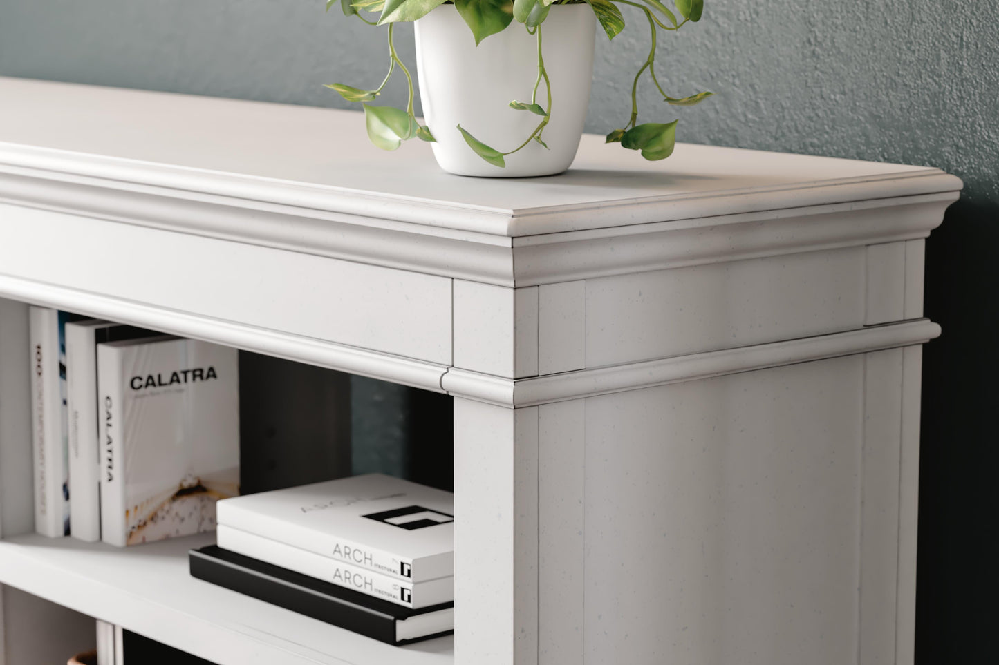 Ashley Express - Kanwyn Credenza
