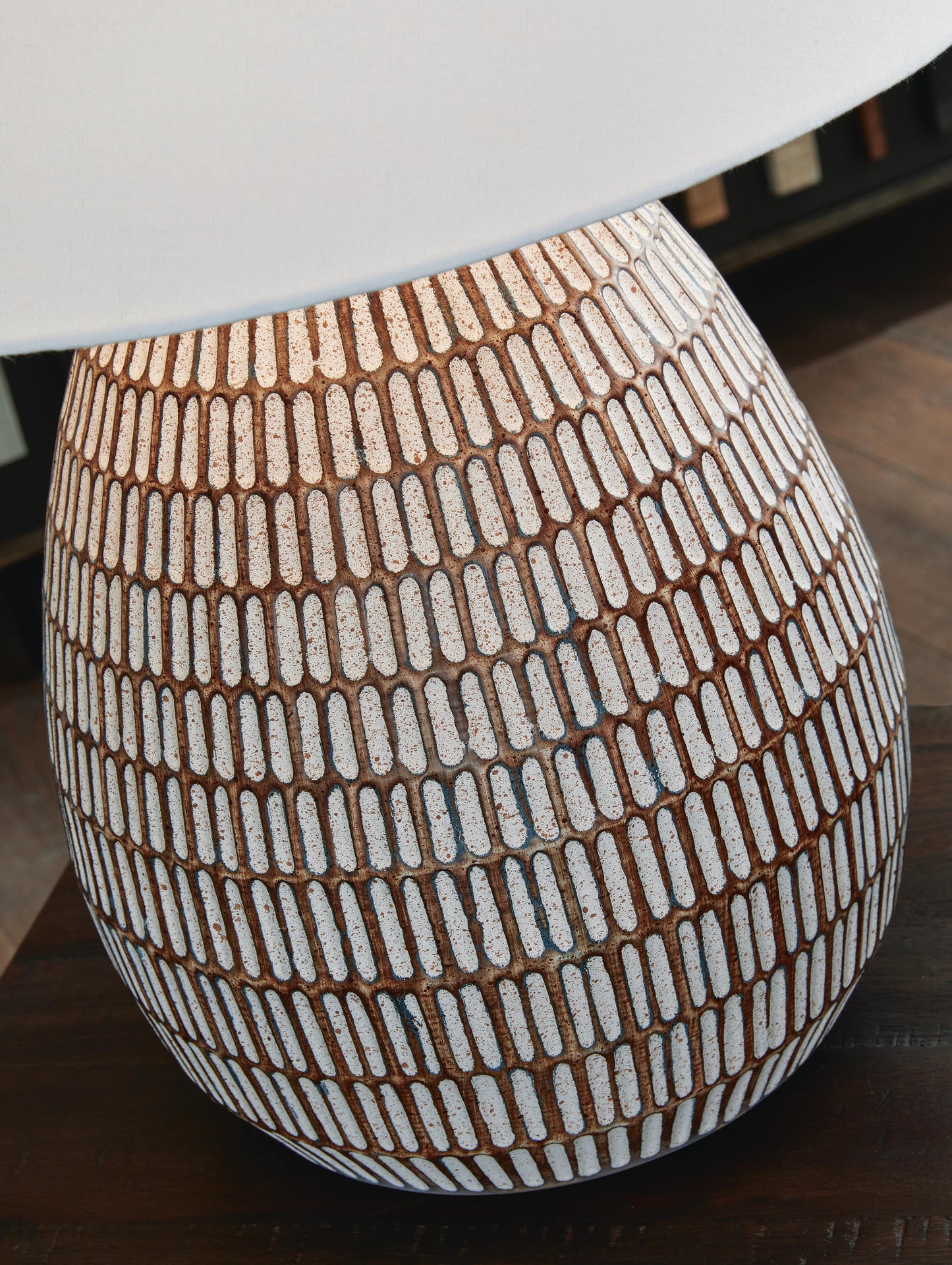Ashley Express - Darrich Metal Table Lamp (1/CN)