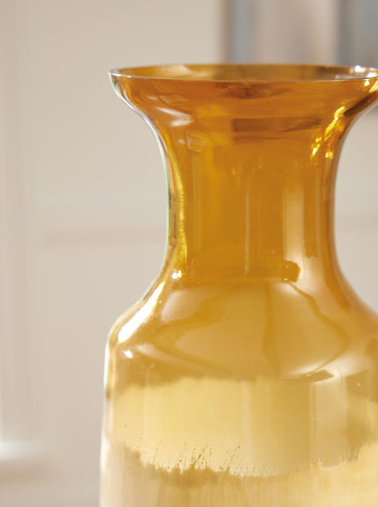 Ashley Express - Wynburg Vase