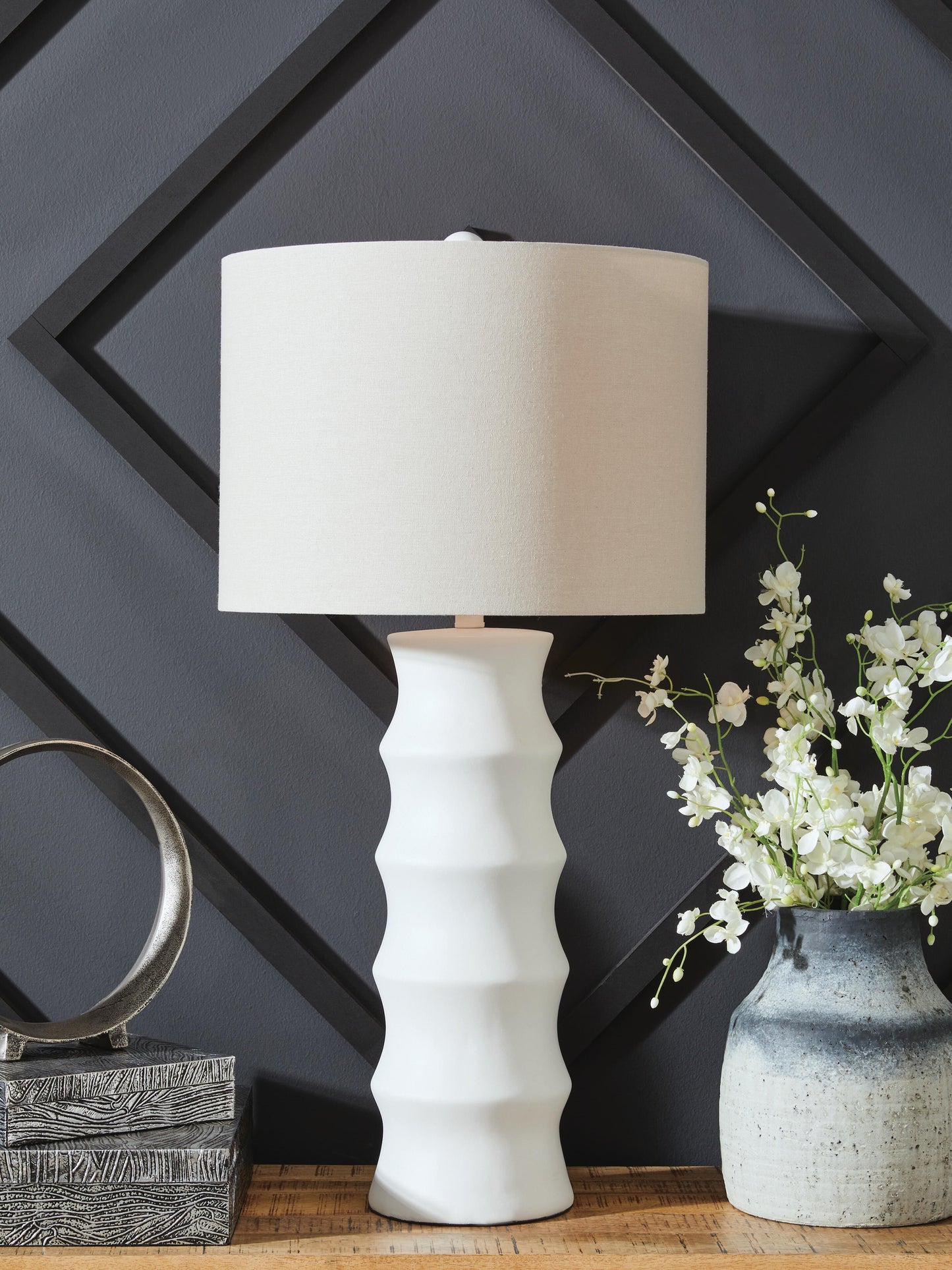 Ashley Express - Veraleigh Poly Table Lamp (1/CN)