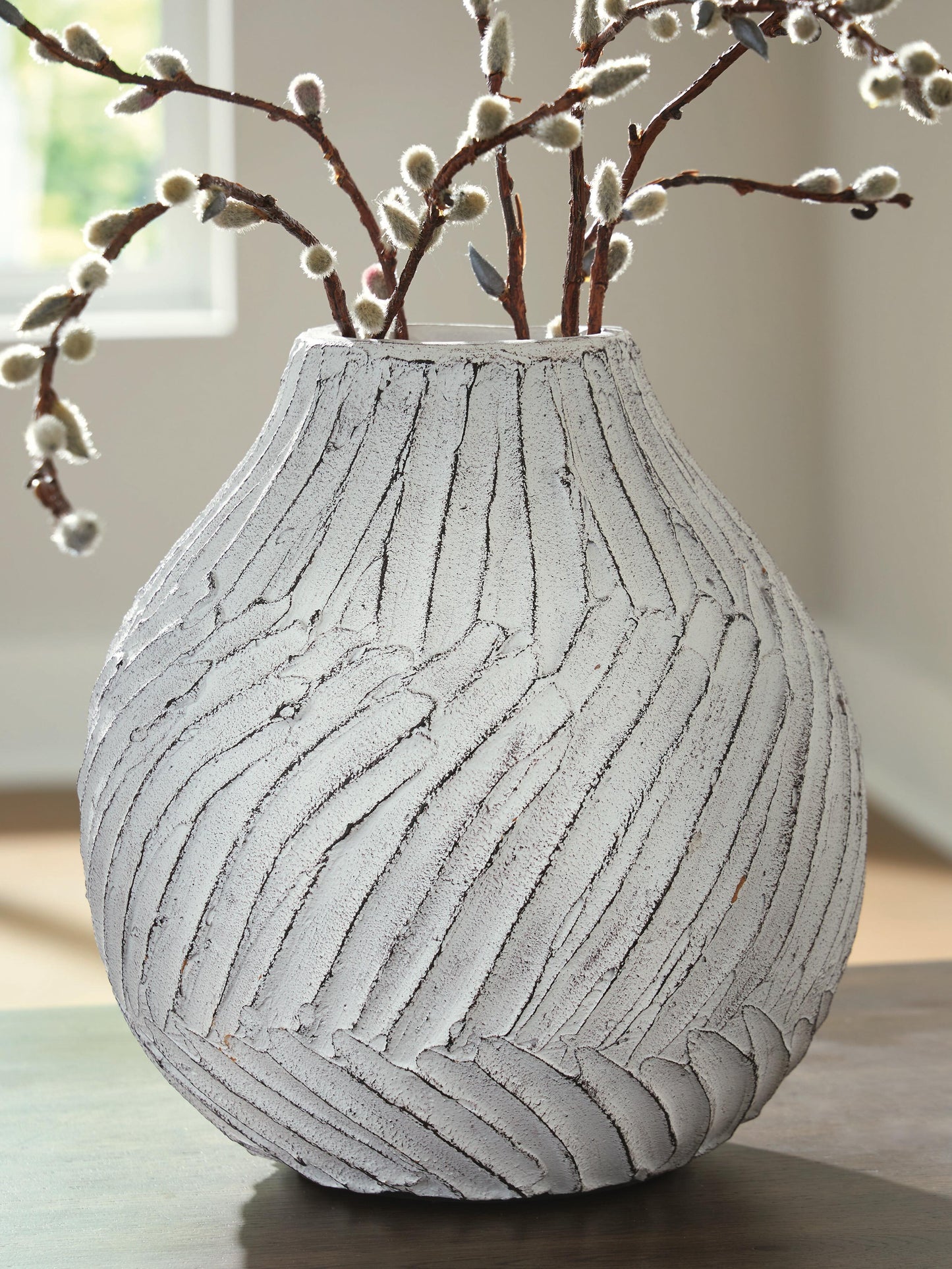 Ashley Express - Shelvie Vase