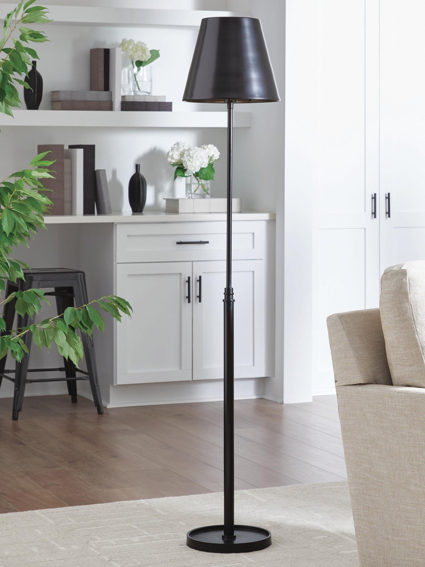 Ashley Express - Wimner Metal Floor Lamp (1/CN)