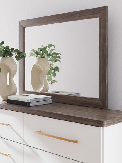Kendanport Dresser and Mirror