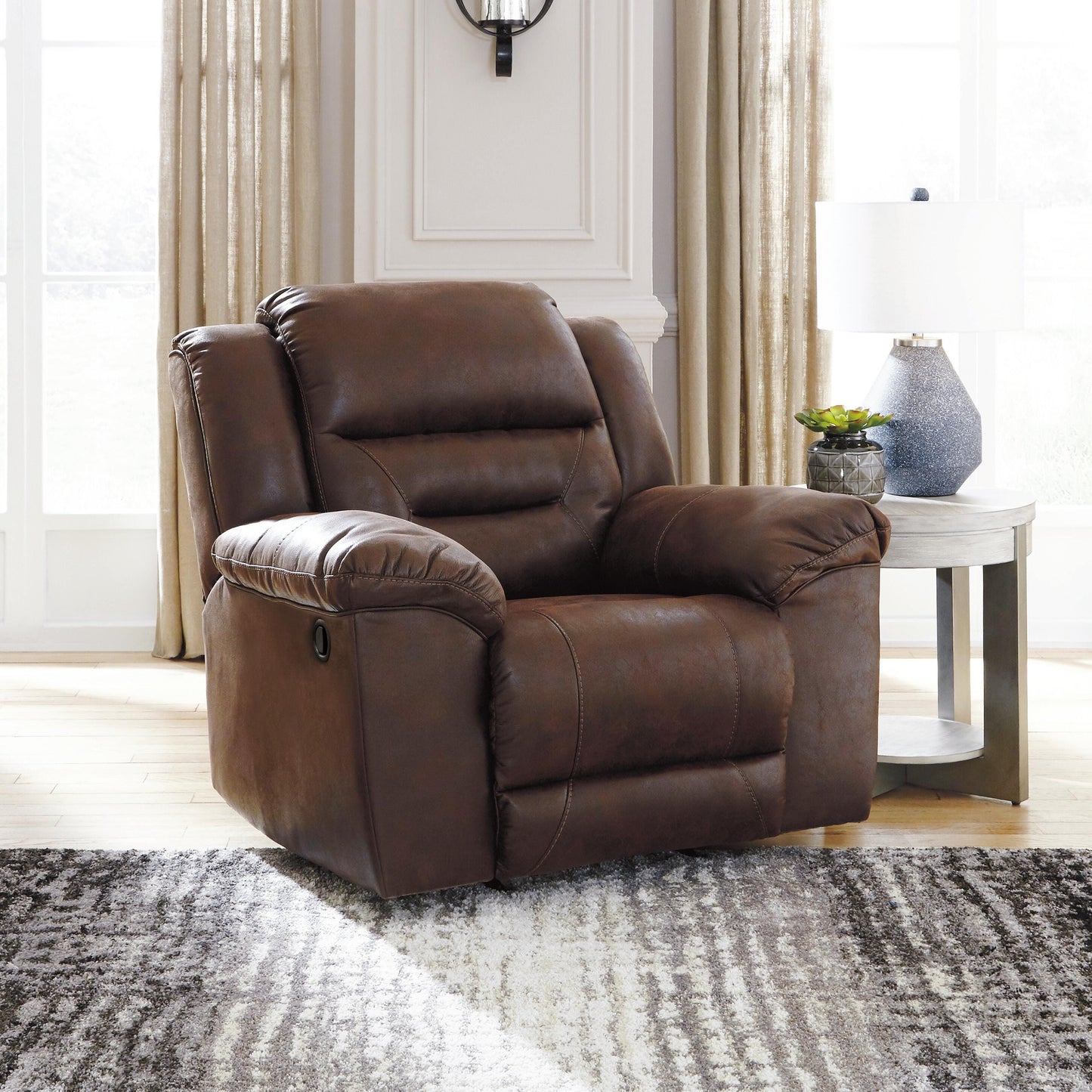 3990425