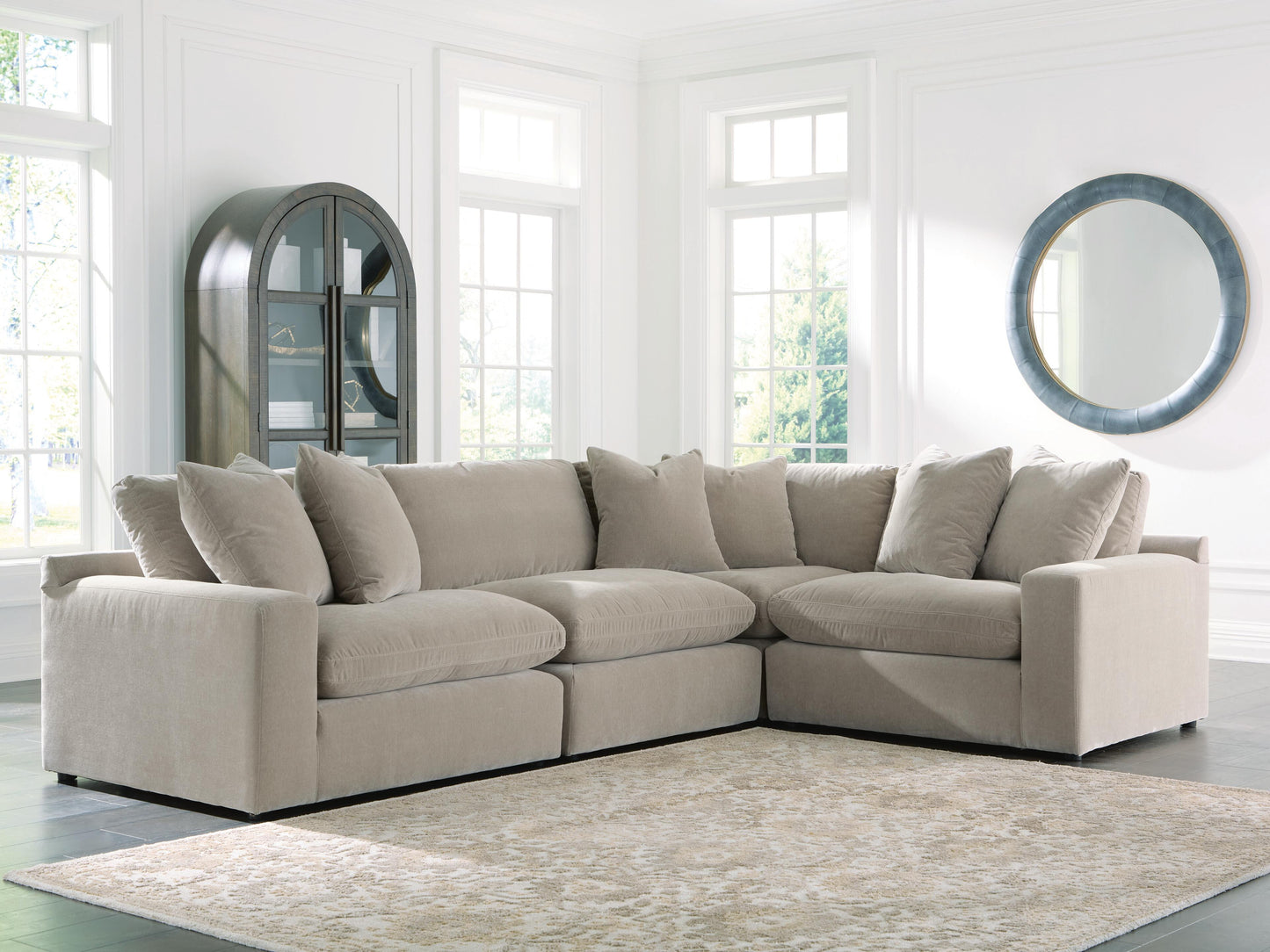Maxton Heights 4-Piece Sectional