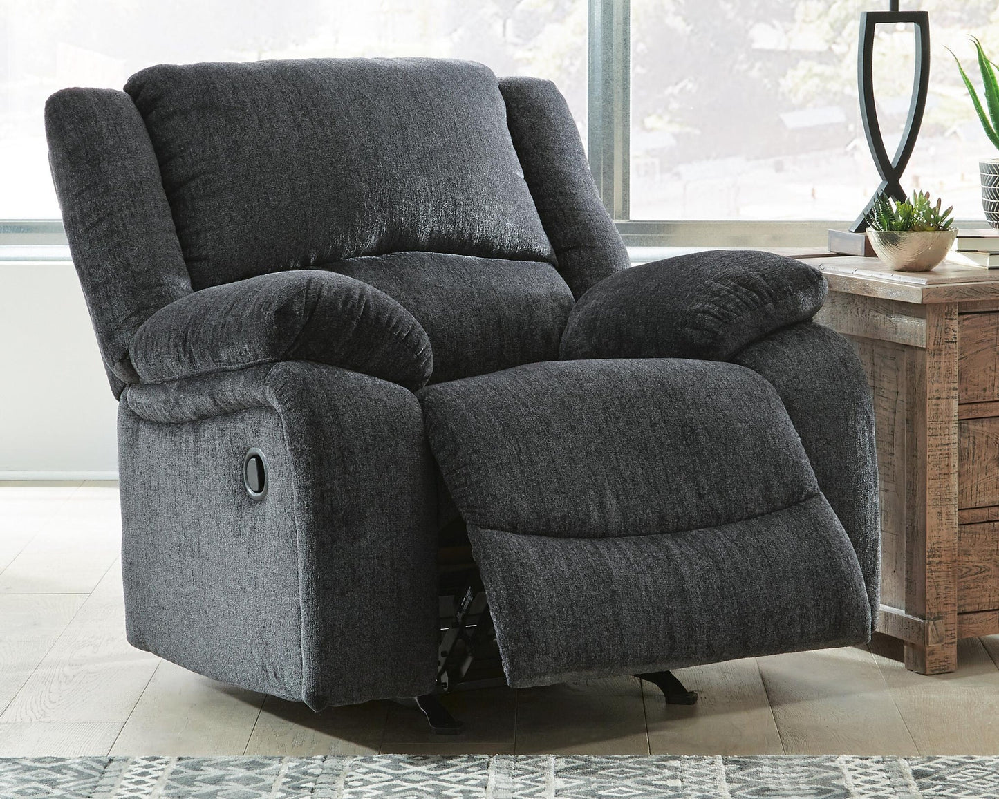 Draycoll Rocker Recliner