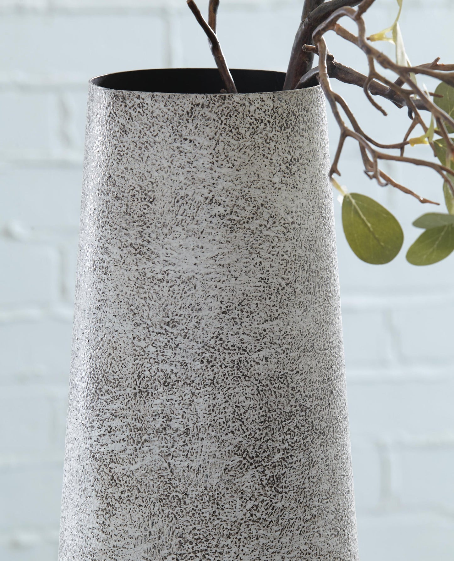 Ashley Express - Fynn Vase