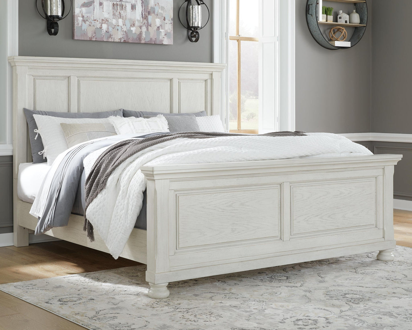 Robbinsdale King Panel Bed