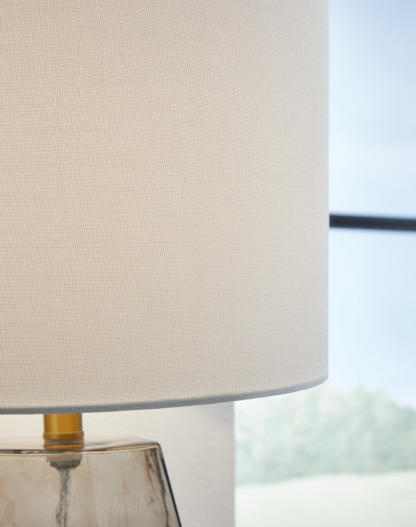 Ashley Express - Taylow Glass Table Lamp (1/CN)