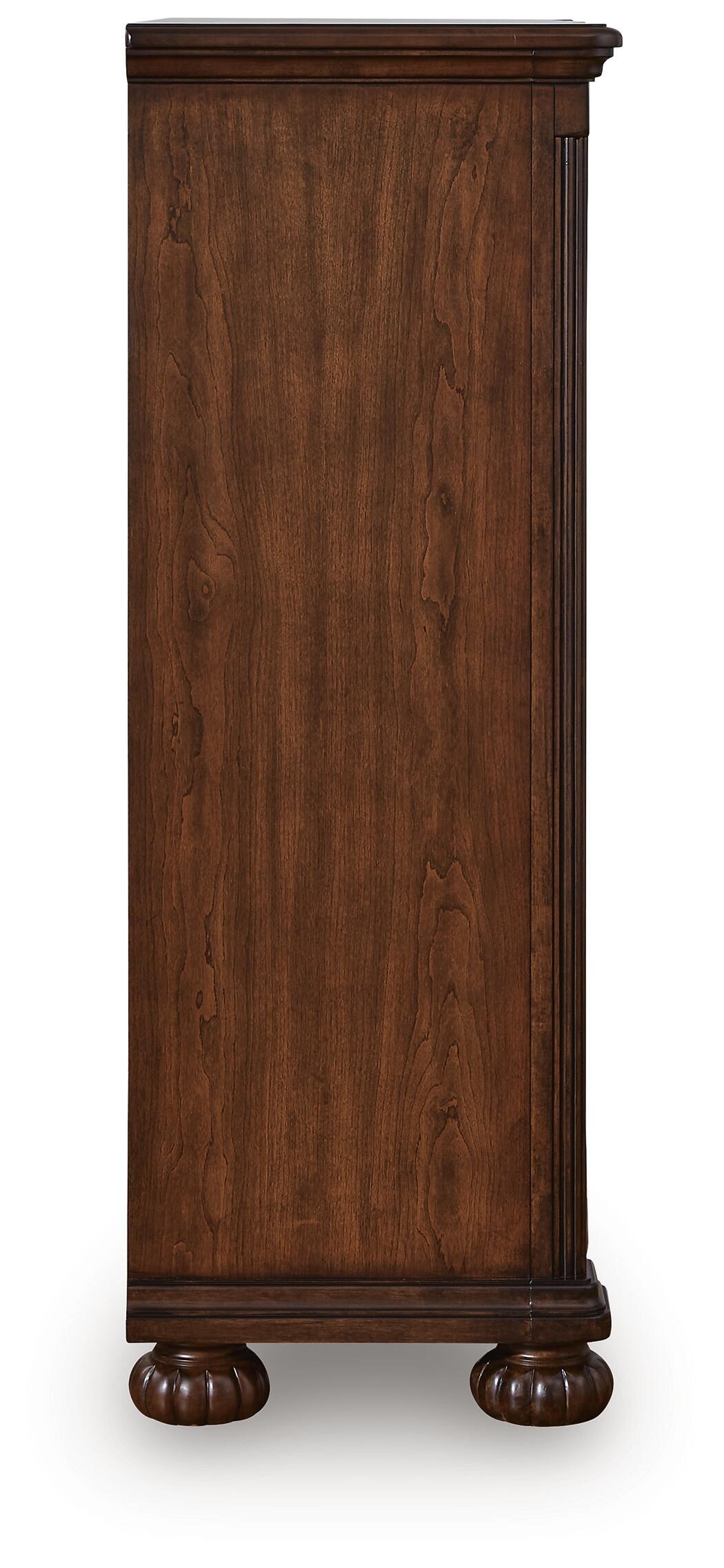 Lavinton Five Drawer Chest