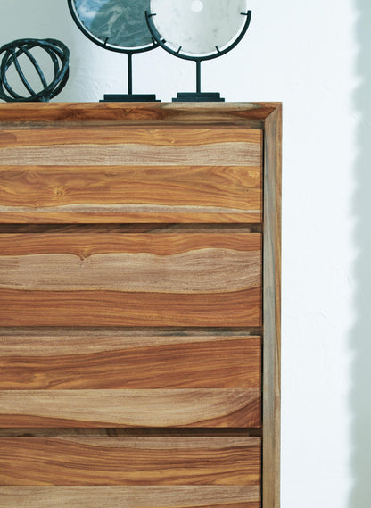 Dressonni Five Drawer Chest