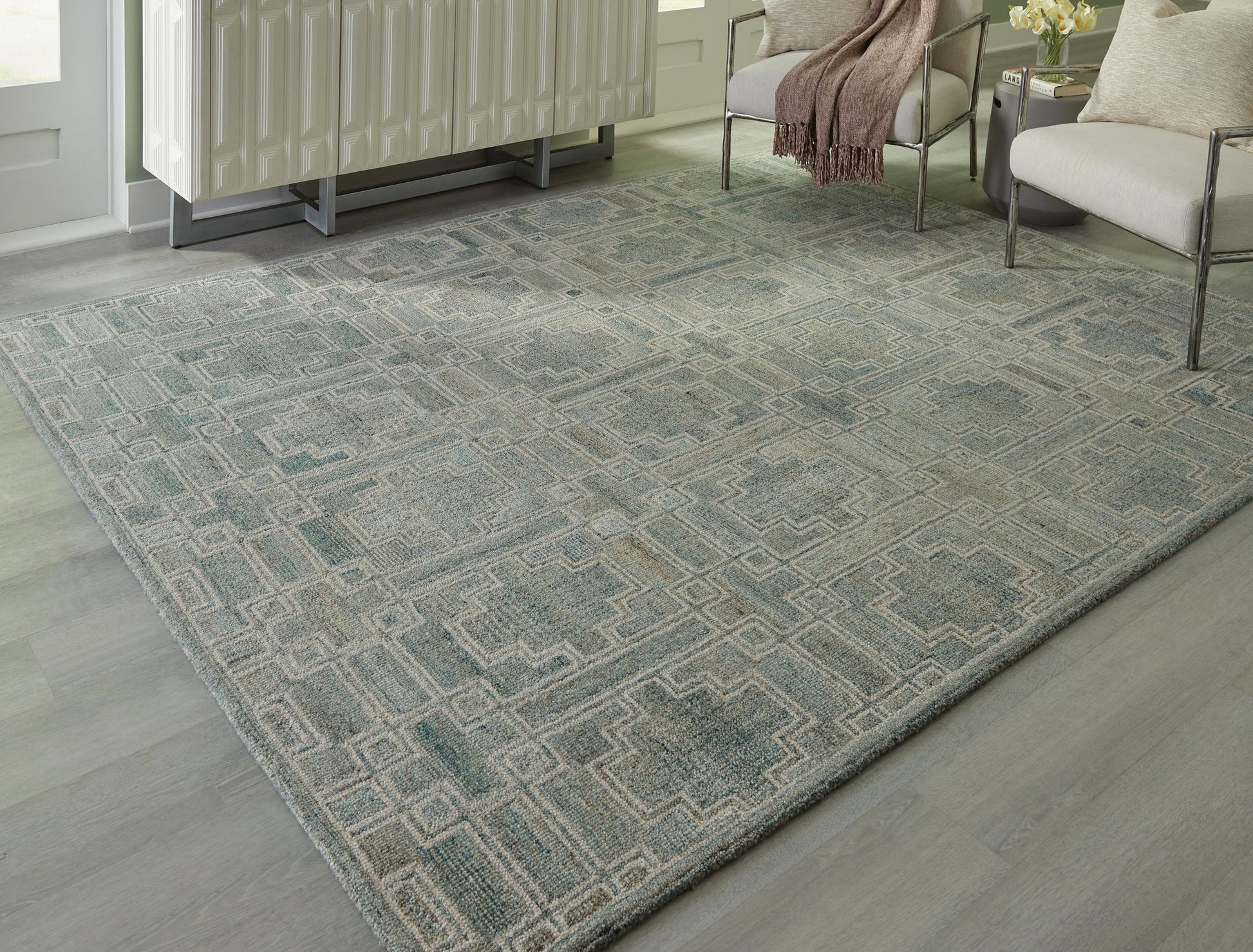R406911