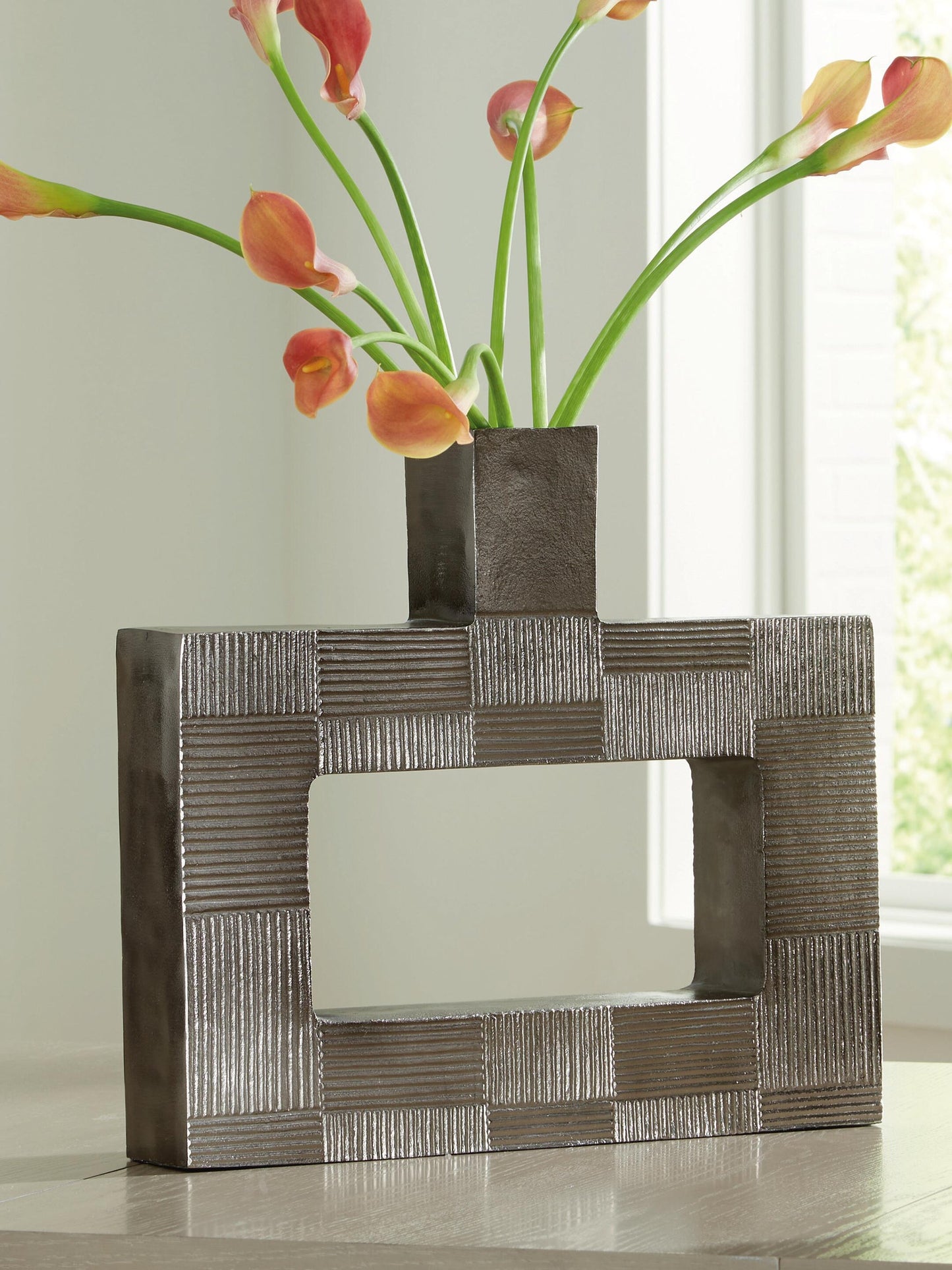 Ashley Express - Wrengrove Vase