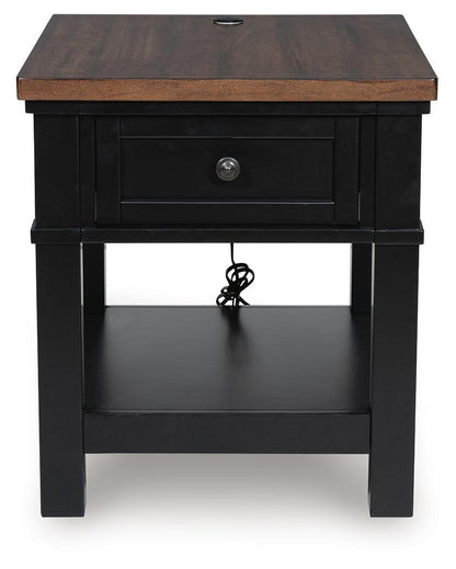 Ashley Express - Wildenauer Rectangular End Table