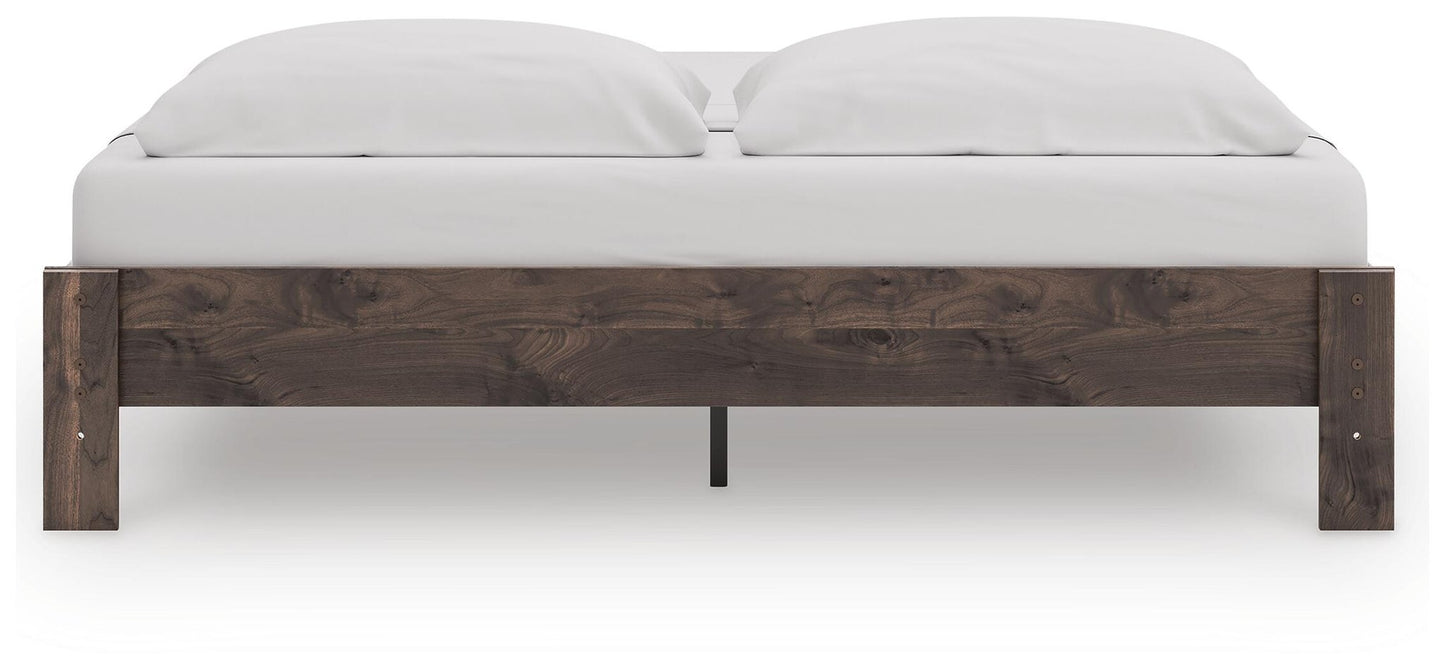 Ashley Express - Calverson King Platform Bed