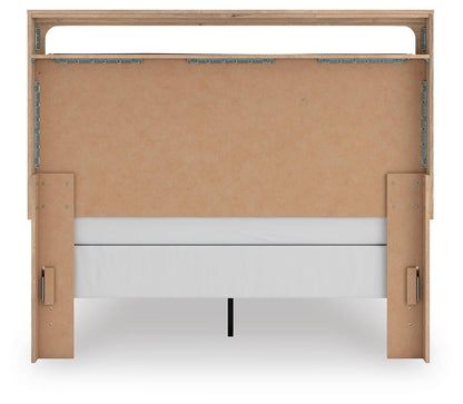 Kinlanni Queen Upholstered Panel Bed