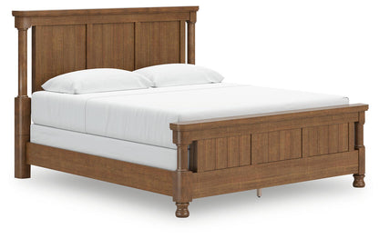 Rowlenstown King Poster Bed