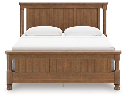 Rowlenstown King Poster Bed