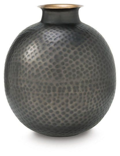 Ashley Express - Woody Vase