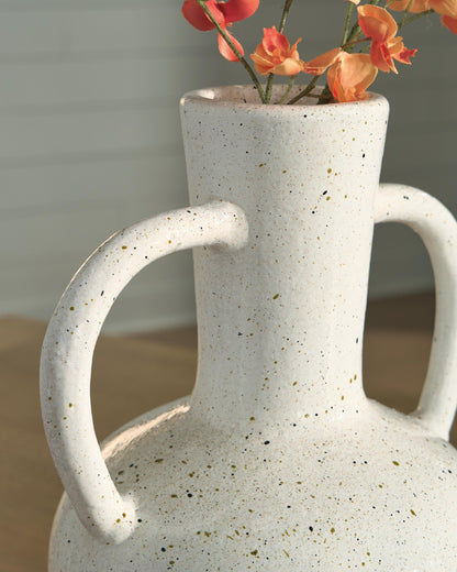 Ashley Express - Dallinworth Vase