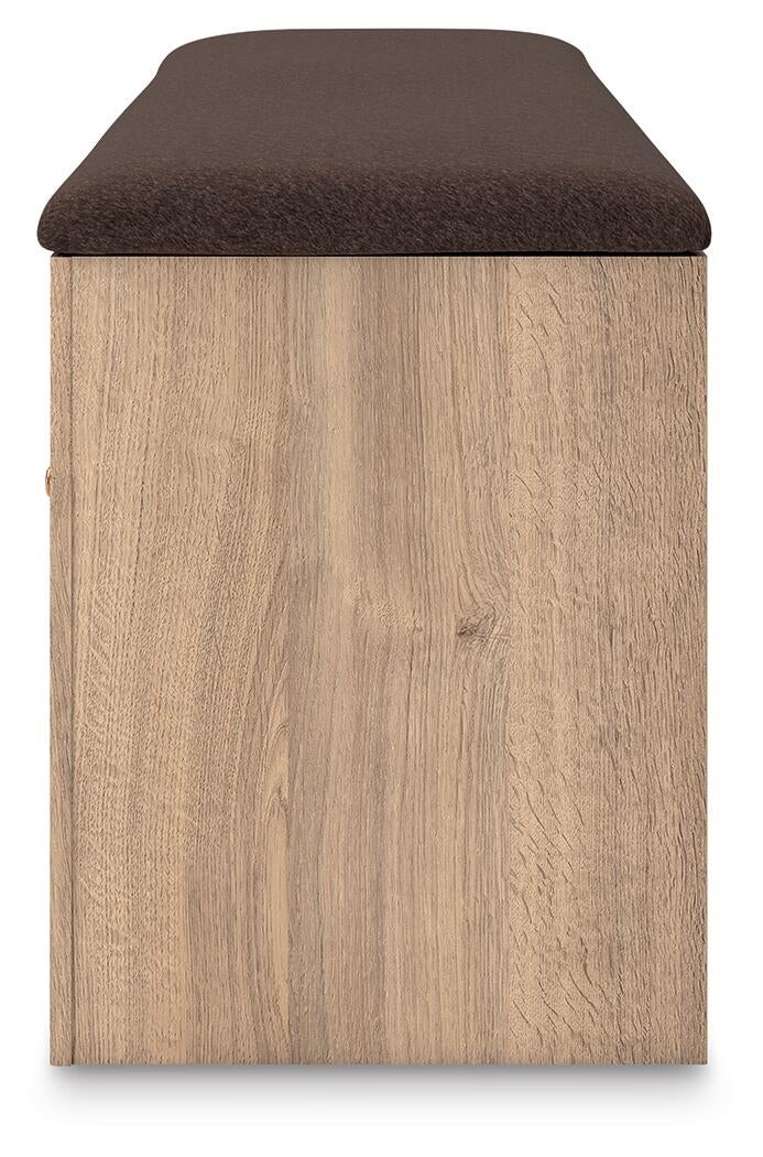 Ashley Express - Kinlanni Bedroom UPH Storage Bench