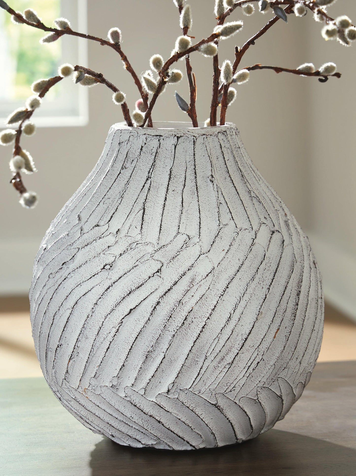 Ashley Express - Shelvie Vase