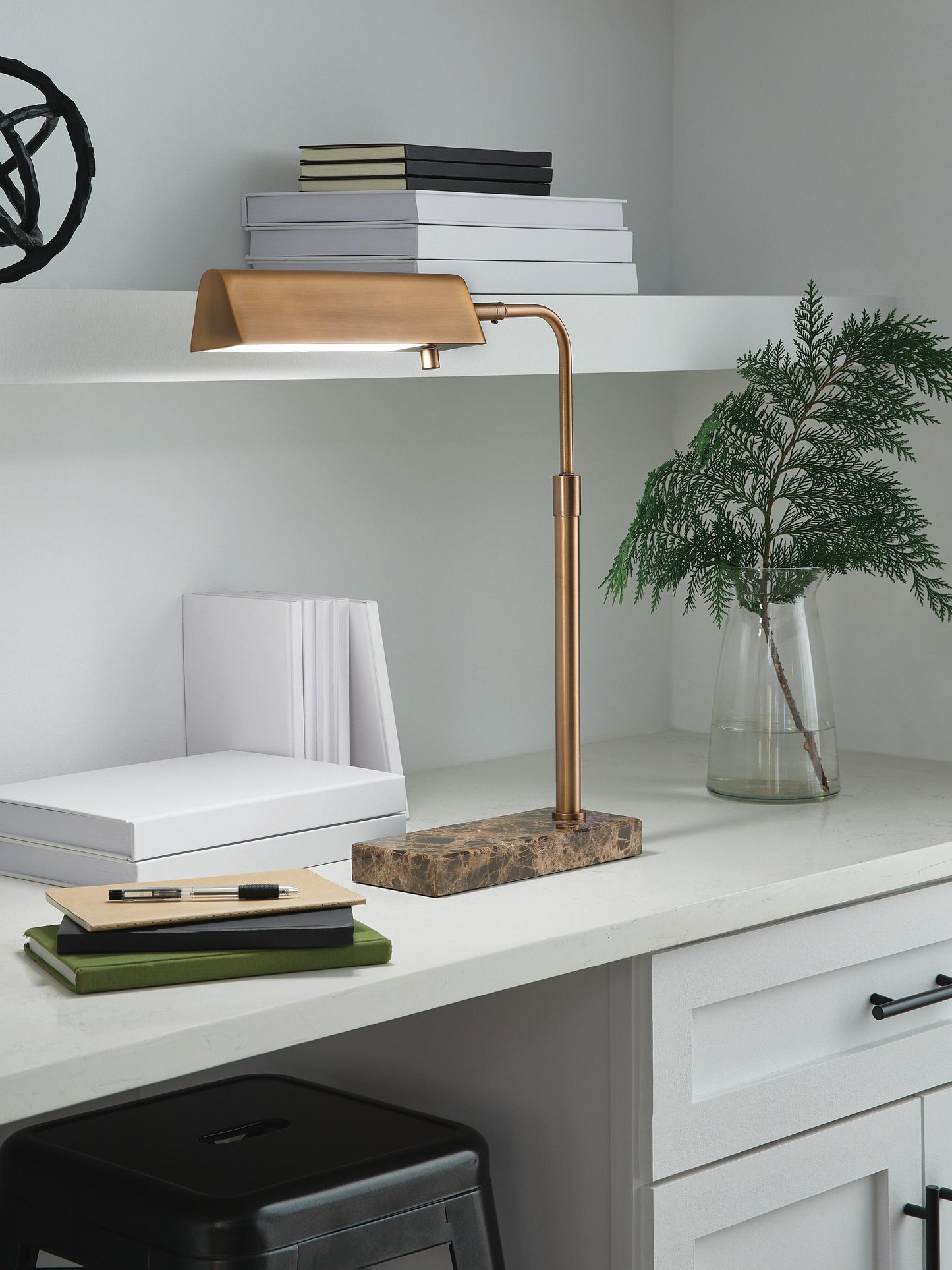 Ashley Express - Yafe Metal Desk Lamp (1/CN)