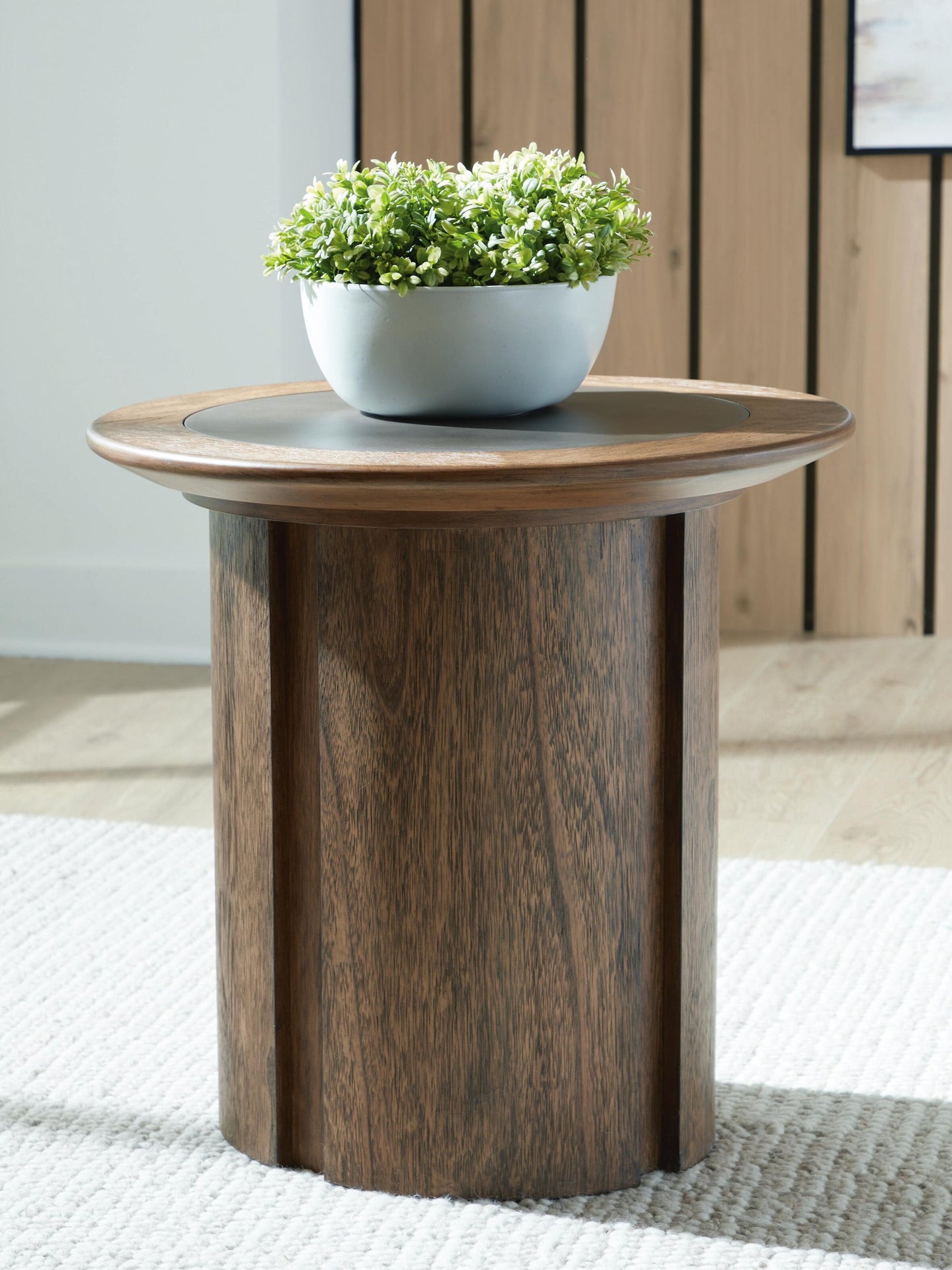 Ashley Express - Dontayne Round End Table