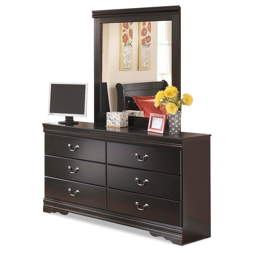 Huey Vineyard Full Sleigh Headboard Bed with Mirrored Dresser