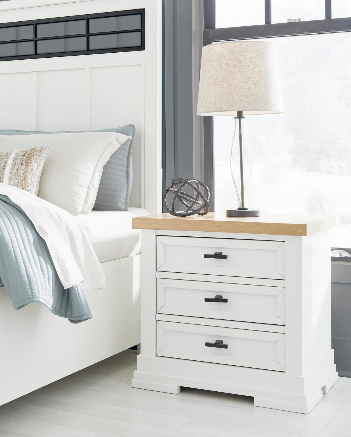 Ashbryn King Panel Storage Bed, Dresser, Mirror and Nightstand