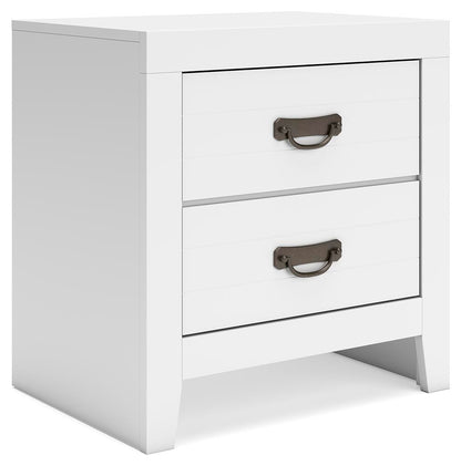Binterglen Queen Panel Bed, Dresser, Mirror, Chest and Nightstand