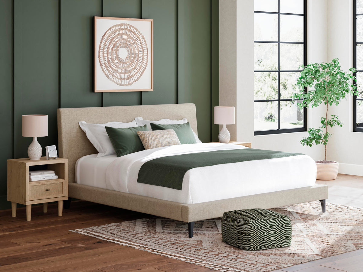 Cielden King Upholstered Bed with Roll Slats, Dresser and Mirror