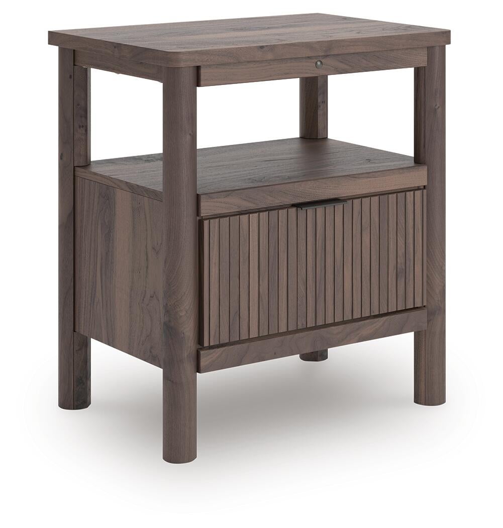 Cadmori Queen Panel Platform Bed, Dresser, Mirror and Nightstand