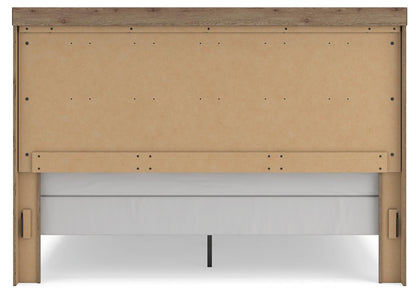 Garistyn King Panel Bed. Dresser, Mirror and Nightstand